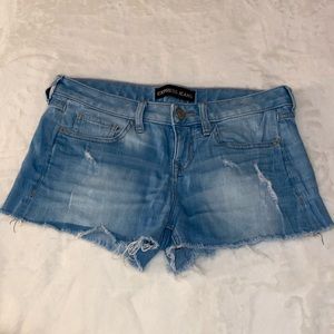 Express Light Wash Denim Short Shorts